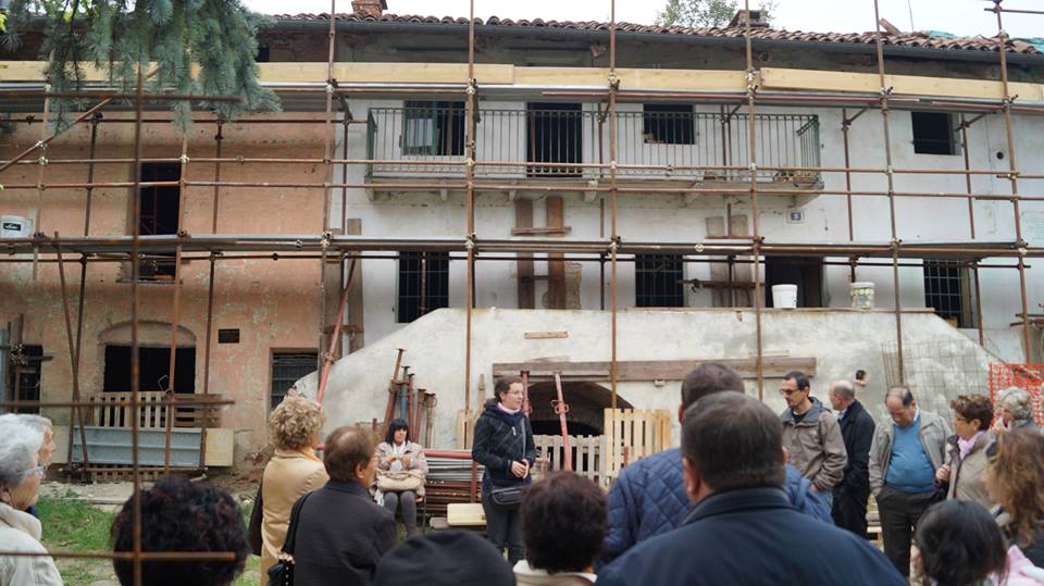 Vista cascina lavori